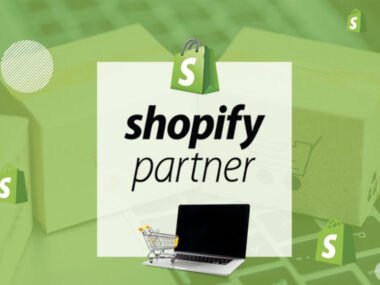 How Do Shopify Stores Integrate with Social Media for Growth?