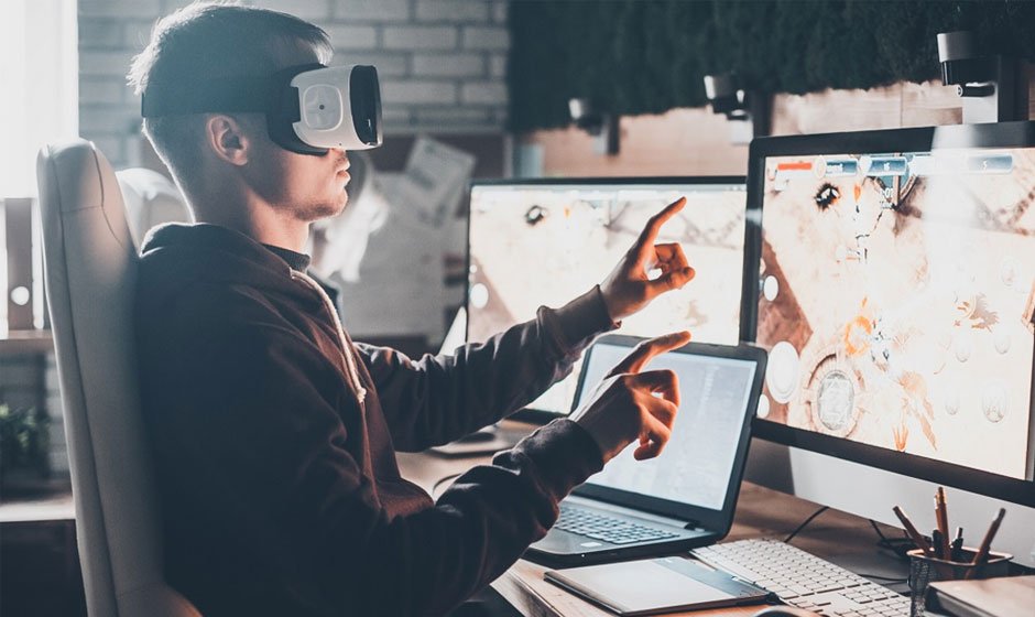 How to Choose the Right VR Development Service for Your Business