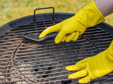 How to Clean a Grill