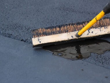 How to Remove Oil Stains From Asphalt Driveway 1