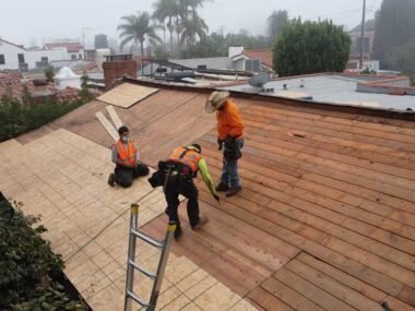 How to Save on Roof Repairs and Installation in Los Angeles