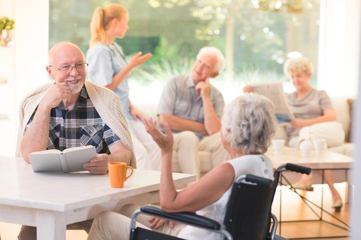 The Benefits of Senior Living Communities 2