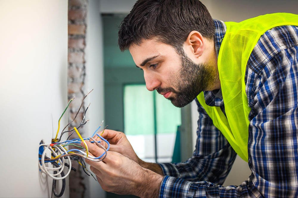 Top Signs Your Home Needs an Electrical Upgrade 2