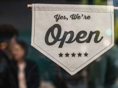 How-Local-Businesses-Can-Thrive-in-a-Competitive-Market