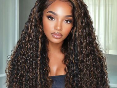 Spring into Style: Klaiyi Water Wave Wigs for 2025