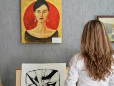 The-Role-of-Art-in-Bridging-Generational-Gaps