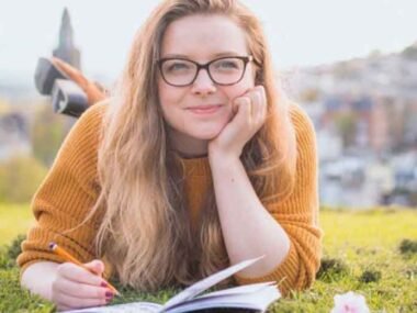 The-Role-of-Personal-Development-in-Choosing-the-Right-Graduate-Degree