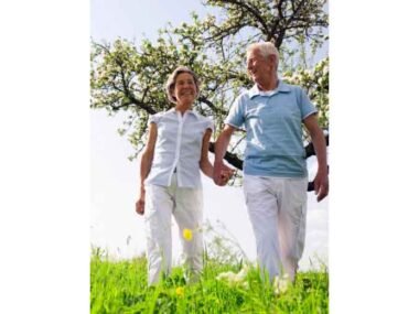 Understanding-Senior-Care-Plans-Costs,-Services-and-Benefits