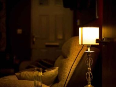 Choosing-the-Perfect-Lamp-Shade-for-Every-Room