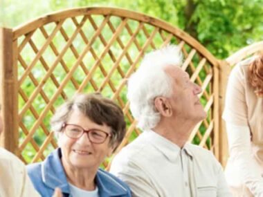 Essential-Assisted-Living-Transition-Tips-for-Seniors-and-Families
