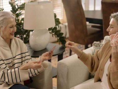 How-to-Choose-Assisted-Living-The-Right-Care-for-Your-Loved-One
