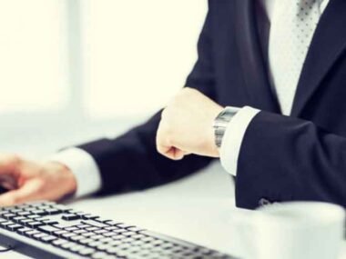 How to Choose the Best Time-Tracking System for Your Business