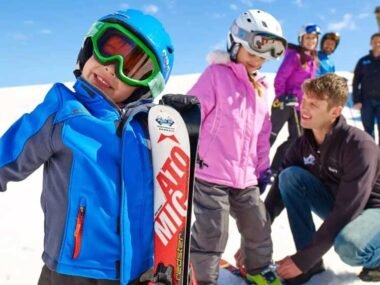 What You Need to Know When Planning a Family Ski Trip