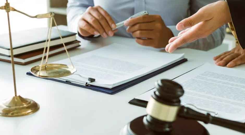What to Expect When You Hire an Employment Lawyer in California?