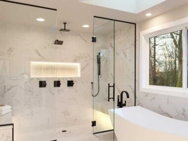 How Spa Bathware Enhances the Wellness Centre Experience