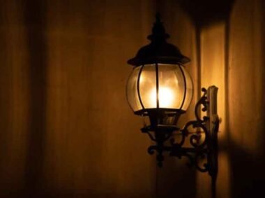 The-Role-of-Wall-Mounted-Lighting-in-Sustainable-Interior-Design