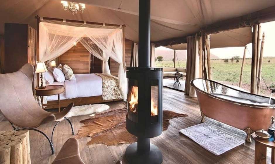 7.-Luxury-Safari-vs.-Mid-Range-Safari