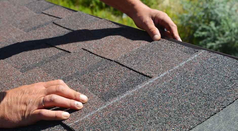 A Beginner's Guide to Installing Roof Shingles