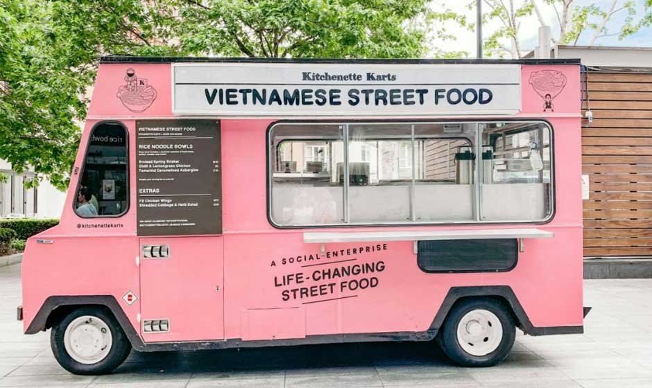 Catering-vs.-Food-Truck