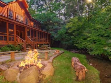 Family-Friendly Gatlinburg Cabin Rentals with Arcade Games & Firepits