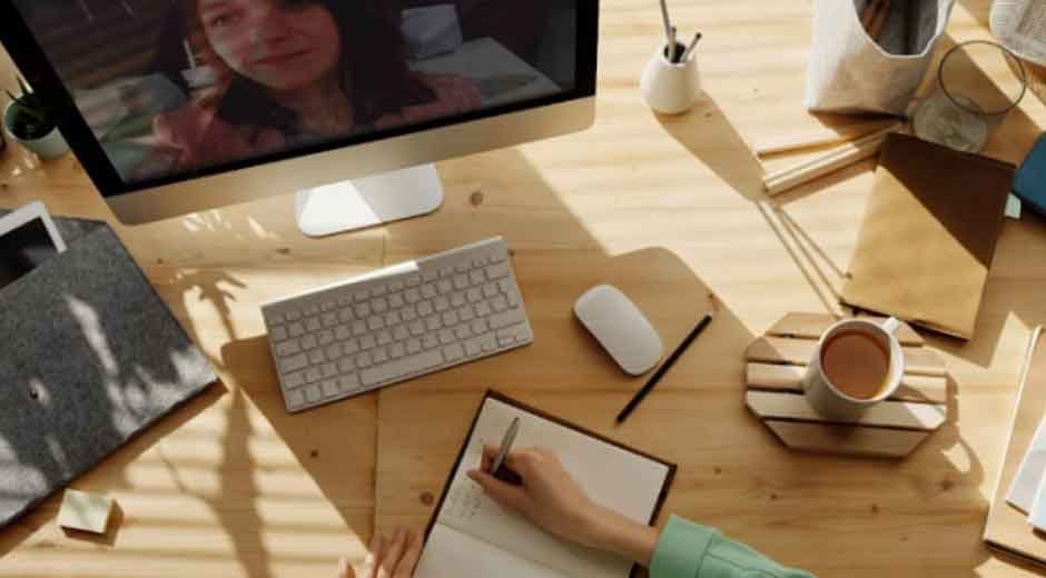 How Regular Feedback Boosts Student Confidence