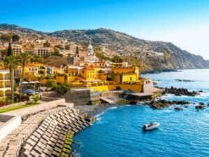 How a Custom Tour Might Help You Better Experience the Beauty of Portugal