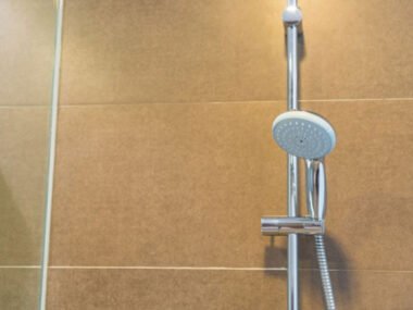 What To Look For When Buying Modern Shower Panel