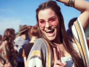 What to Wear to a Festival: A Beginner’s Style Guide for First-Timers