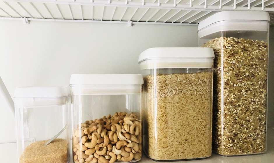 Why Is It Important To Store Food in an Airtight Container?