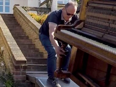 Why Moving a Piano Requires More Than Muscle