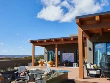 Why the Best Smart Homes Now Include the Backyard