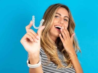 How Invisalign in Kelowna Corrects Crowded Teeth Discreetly