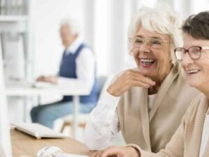 Top-Tips-for-Designing-Safe-and-Stylish-Senior-Living-Spaces