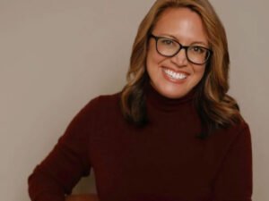 Who Is Dr. Stephanie Venn-Watson?