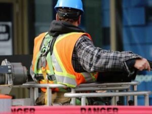 Why-Virtual-Reality-is-Revolutionizing-Business-Safety-Training