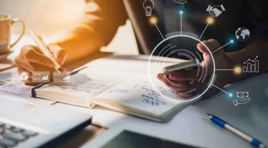 How to Create a Comprehensive Financial Plan for the Long Term