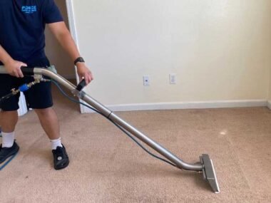What Santa Cruz Residents Should Know About Deep Carpet Cleaning