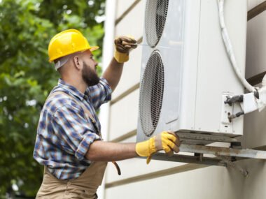 How A Heat Pump Replacement During The Fall Months Can Substantially Lower Your Home’s Winter Energy Bills