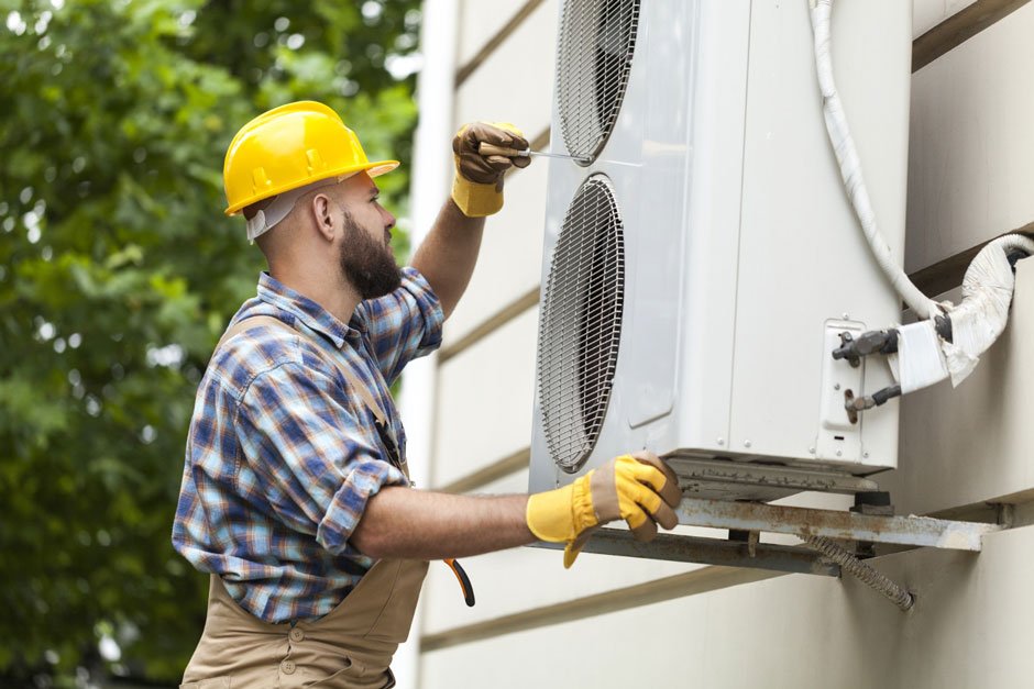 How A Heat Pump Replacement During The Fall Months Can Substantially Lower Your Home’s Winter Energy Bills