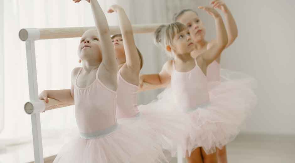 How-Ballet-School-Helps-Build-Grace-and-Poise-in-Everyday-Life