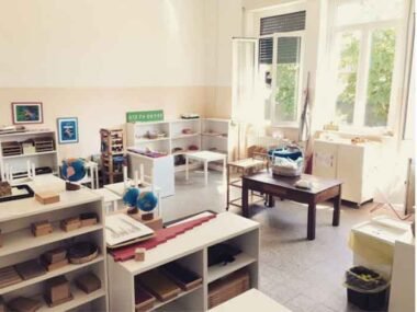 Innovative-Classroom-Furniture-Solutions-for-Modern-Learning-Environments