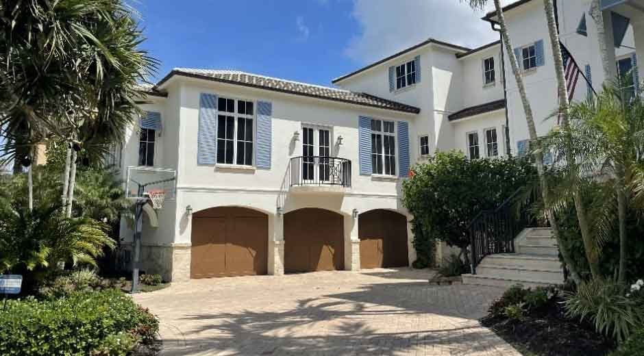 Professional Interior and Exterior Painters in Naples by House Painters Naples FL