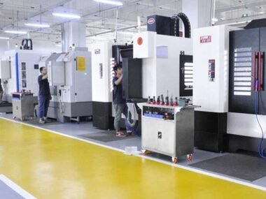 Smart Ways CNC Machines Improve Factory Efficiency