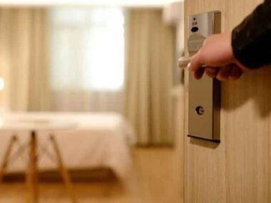 Why-Automation-Software-is-Changing-Guest-Experience-Standards