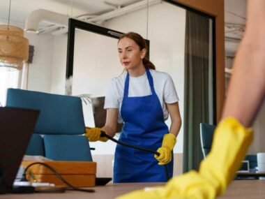 Why Office Cleaning Services Boost Workplace Productivity