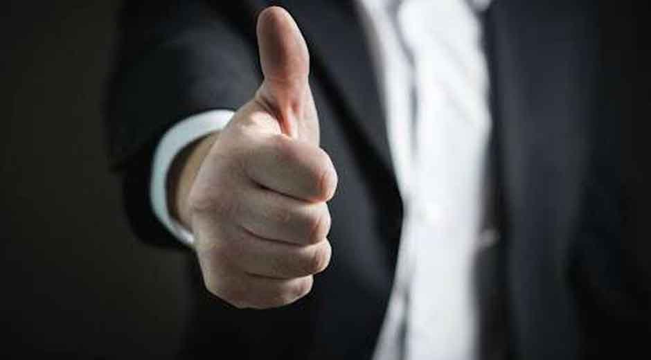 7-Essential-Strategies-for-Fast,-Dependable-Service-to-Keep-Operations-Running