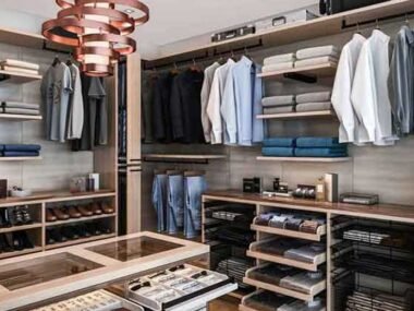 Benefits-of-Investing-in-a-Custom-Closet-vs.-Off-the-Shelf-Systems