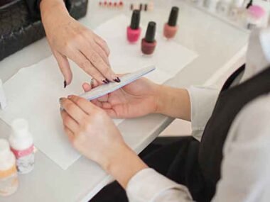 How-Nail-Tech-Courses-Support-Entrepreneurship-in-Beauty