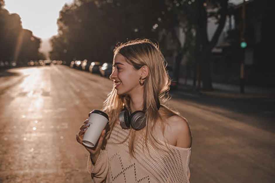 How-to-Unwind-and-Escape-the-Everyday-Routine-in-Style