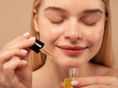 Retinol 101: How Retinol Works and What You Need to Know Before Using It